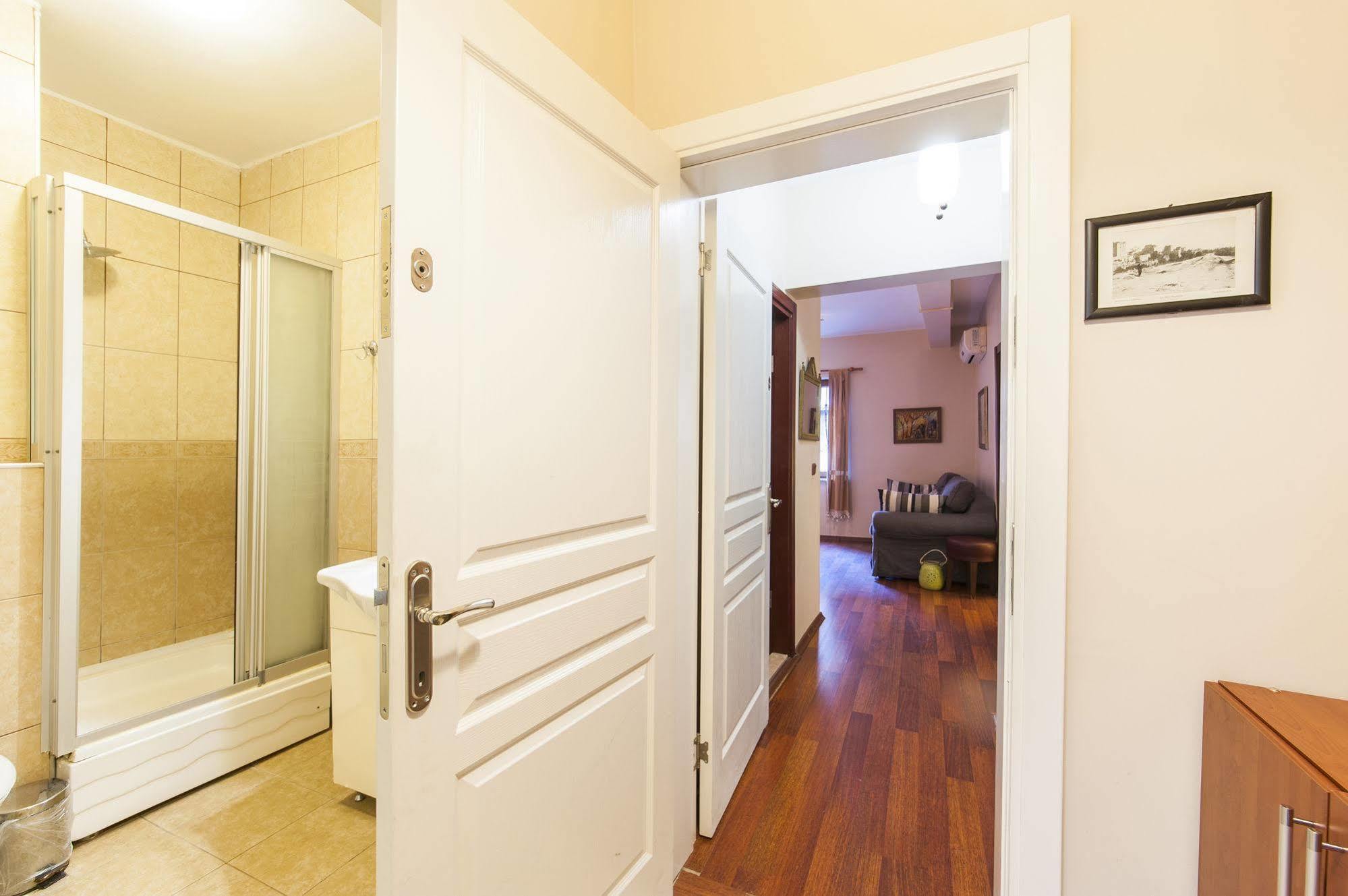 Istanbulinn Apartment Luaran gambar